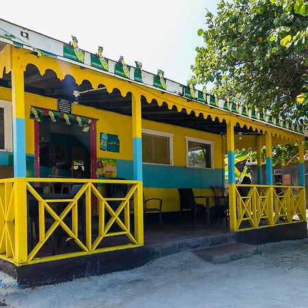 Sea Miracle Villa/Beach Cottage Silver Sands Екстер'єр фото