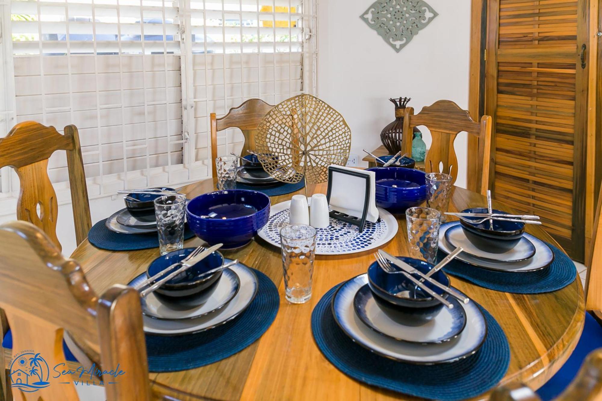 Sea Miracle Villa/Beach Cottage Silver Sands Екстер'єр фото